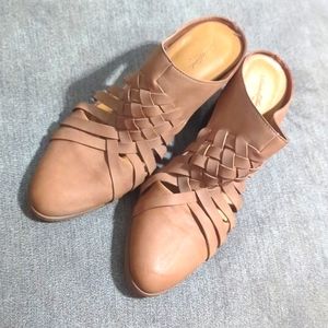 Woven Backless Boots With Heel 9.5